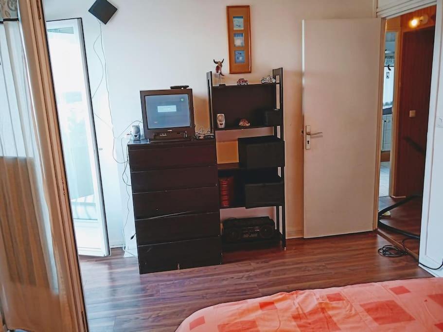 Mais 6P, Jard-Pk, 10'Paris. 5' Hop Foch,Vue Paris. Suresnes Dış mekan fotoğraf